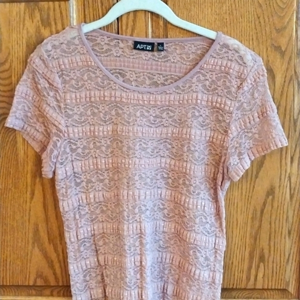 APT 9 Women's Pink Ribbon Lace‎ Short Sleeve T-shirt Sz Large NWOT Nylon Spandex